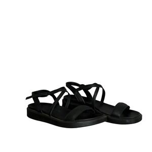 ECCO Women's FlowT Luxe Black Leather Cross Strap Size 41‎ (10.5-11US) Sandals